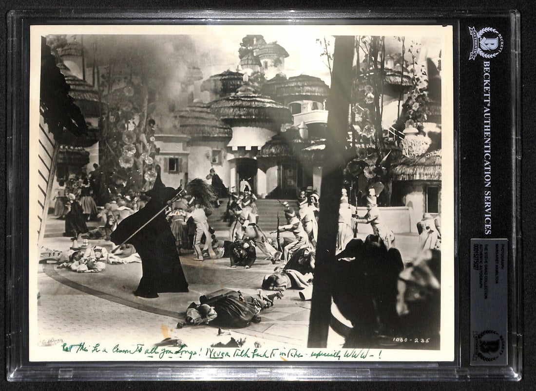 Margaret Hamilton Signed 8x10 Wizard of Oz Photo with Inscription BAS: Margaret Hamilton Signed 8x10 Wizard of Oz Photo with Inscription BAS This remarkable piece features an 8x10 black and white photograph of Margaret Hamilton, famously known for her role as the Wicked