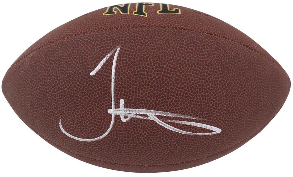 Tyreek Hill Signed Wilson Super Grip NFL Football with COA: Tyreek Hill Signed Wilson Super Grip NFL Football with COA Tyreek Hill Signed Wilson Super Grip NFL Football with COA This is a full-size NFL football signed by Tyreek Hill, the star wide receiver of
