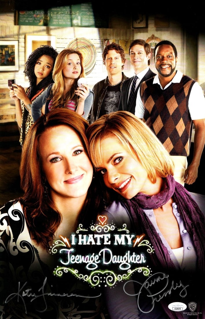 Jamie Pressly Kate Finneran Signed I Hate My Teenage Daughter Poster JSA Authenticated 11x17: Jamie Pressly Kate Finneran Signed I Hate My Teenage Daughter Poster JSA Authenticated 11x17 This original 11X17 poster features the autographs of Jamie Pressly and Kate Finneran from the show 'I Hate