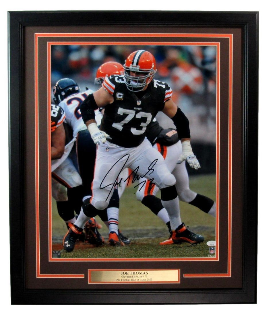 Joe Thomas HOF Autographed 16x20 Photo Cleveland Browns Framed JSA Certified (1 of 4)