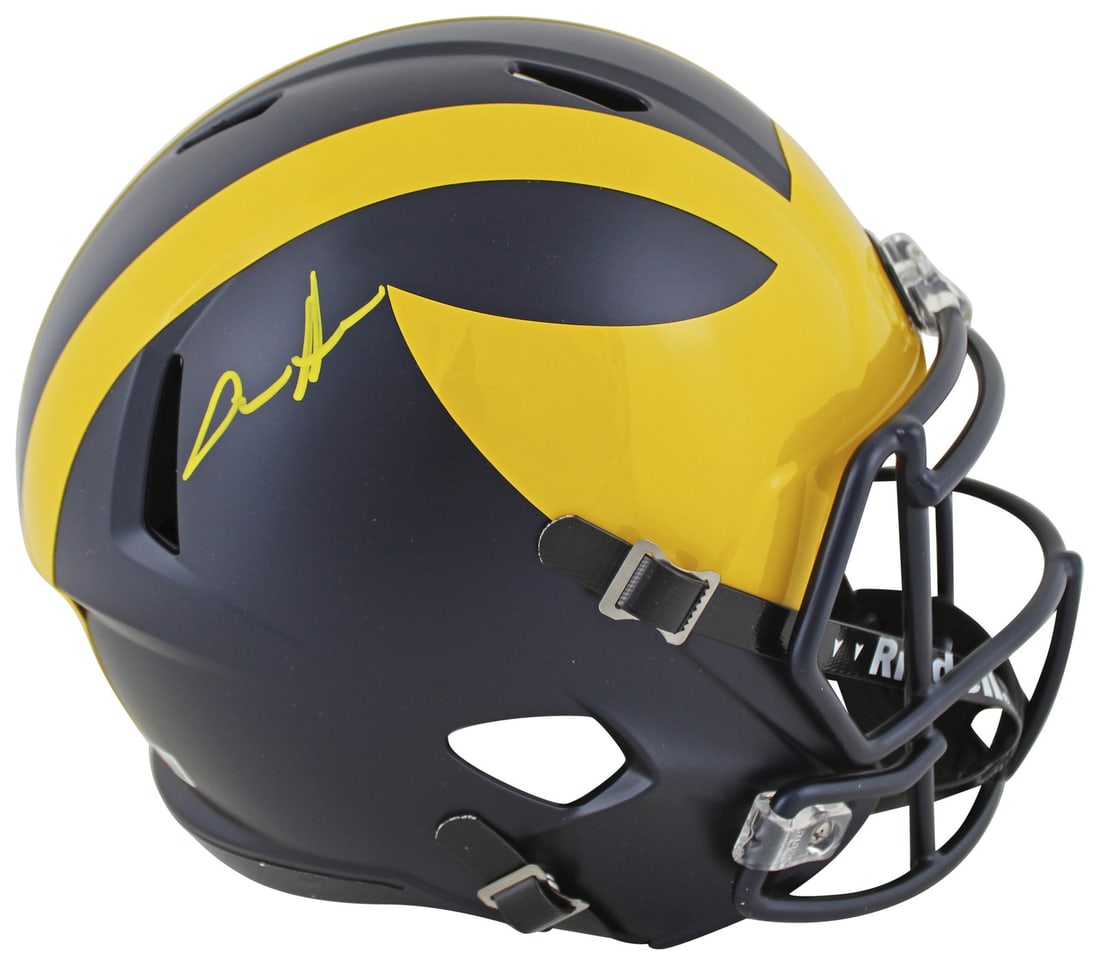 Aidan Hutchinson Signed Michigan Wolverines Full Size Helmet BAS Witnessed: Aidan Hutchinson Signed Michigan Wolverines Full Size Helmet BAS Witnessed This full-size Speed replica helmet is personally signed by Aidan Hutchinson of the Michigan Wolverines, making it a unique c