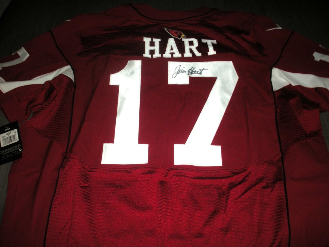 Jim Hart St. Louis Cardinals Signed Nike Jersey with COA: Jim Hart St. Louis Cardinals Signed Nike Jersey with COA This is a rare official licensed Nike jersey, signed by Jim Hart, a notable player from the St. Louis Cardinals. This authentic sports jersey i