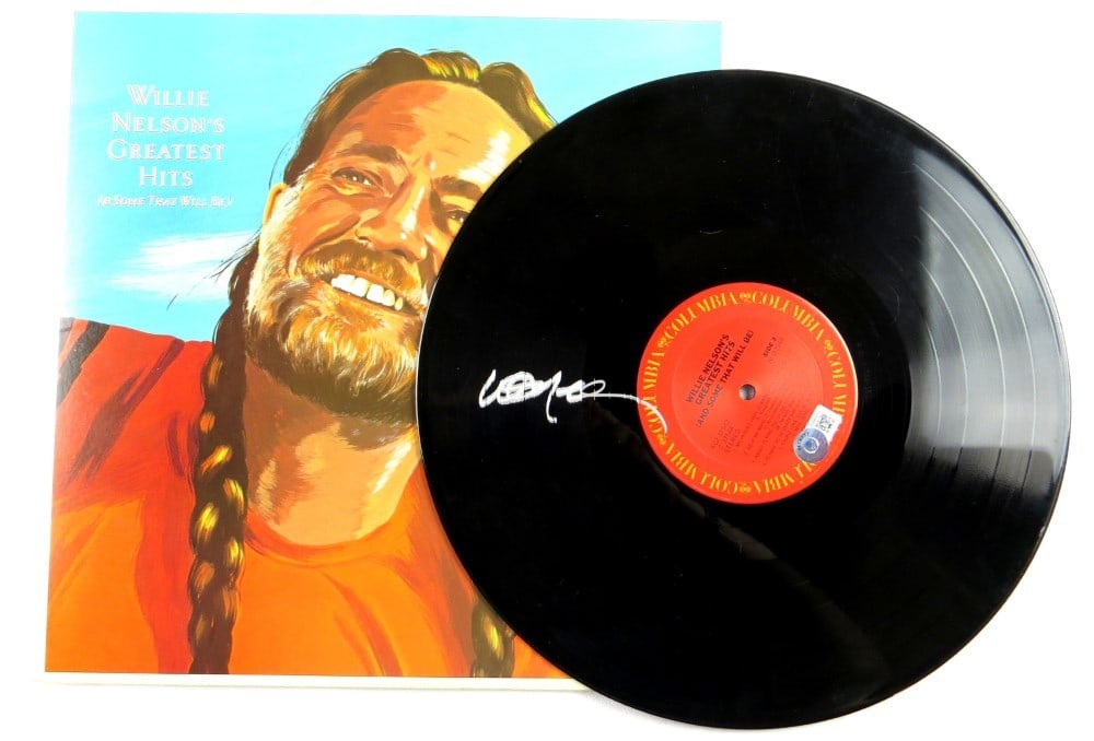 Willie Nelson Autographed Greatest Hits Record Beckett Authenticated (1 of 3)