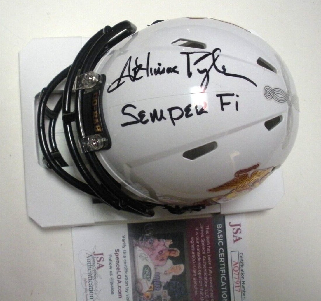 Artimus Pyle Lynyrd Skynyrd Semper Fi Mini Helmet JSA COA Signed: Artimus Pyle Lynyrd Skynyrd Semper Fi Mini Helmet JSA COA Signed This is a pre-owned mini helmet signed by Artimus Pyle of Lynyrd Skynyrd, featuring the Marine Semper Fi insignia. This original item c