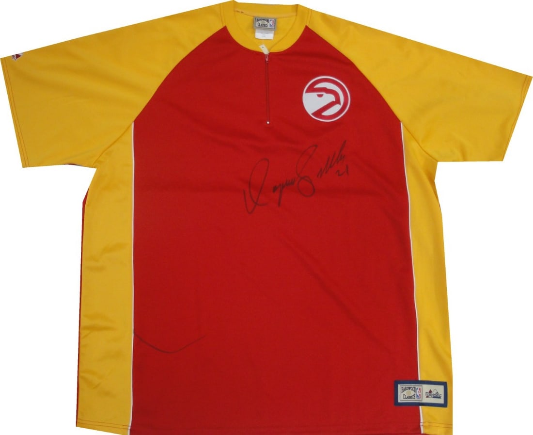 Dominique Wilkins Autographed Atlanta Hawks Shooting Shirt Jersey #21: Dominique Wilkins Autographed Atlanta Hawks Shooting Shirt Jersey #21 This is an authentic Dominique Wilkins autographed shooting shirt jersey from the Atlanta Hawks, featuring the legendary player's
