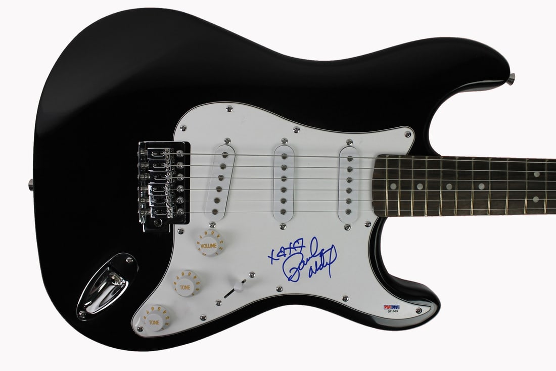 Paula Abdul Signed Electric Guitar with PSA/DNA Authenticity (1 of 3)