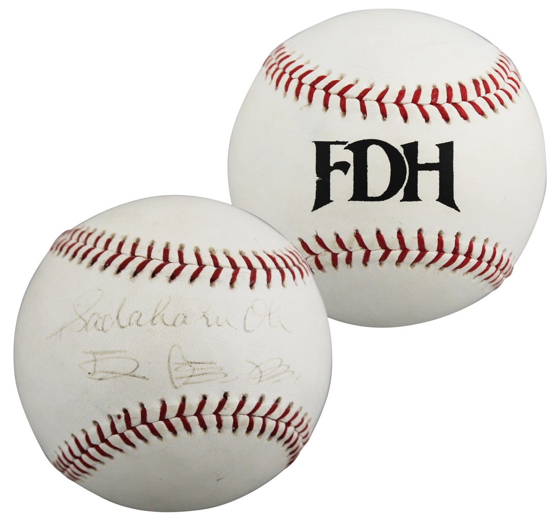 Sadaharu Oh Signed Baseball English Japanese Beckett Authenticated: Sadaharu Oh Signed Baseball English Japanese Beckett Authenticated This authentic baseball is a unique collectible featuring the dual signatures of Sadaharu Oh, one of Japan's most celebrated baseball