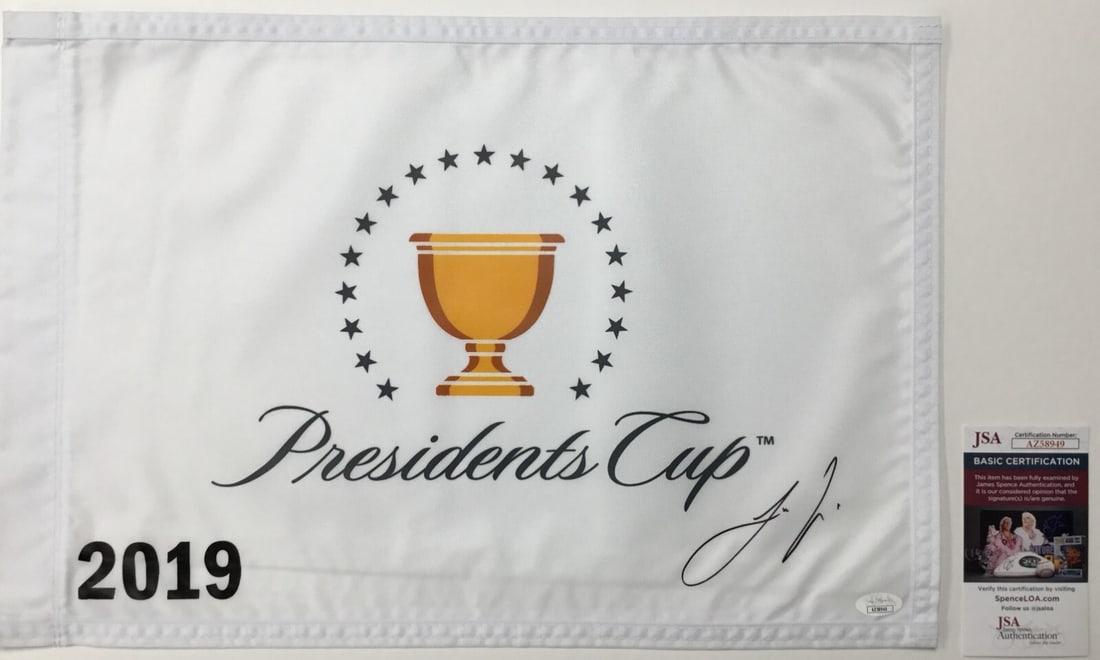 Joaquin Niemann Signed The President's Cup 2019 Pin Flag JSA AZ58949: Joaquin Niemann Signed The President's Cup 2019 Pin Flag JSA AZ58949 This official pin flag from The President's Cup 2019 features the signature of PGA star Joaquin Niemann, adding a unique touch to a