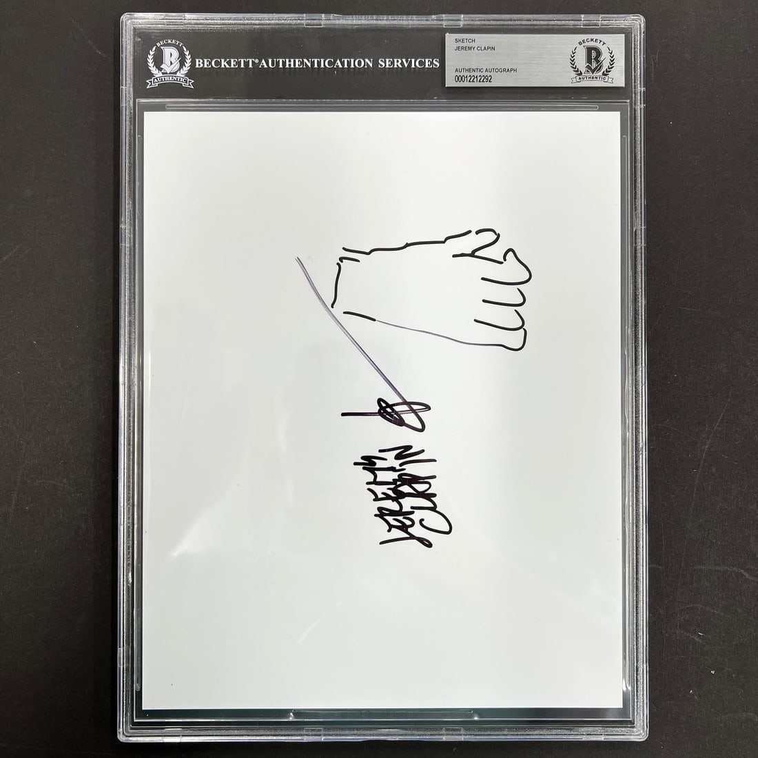 Jeremy Clapin Autographed 8x10 Photo Beckett Authenticated: Jeremy Clapin Autographed 8x10 Photo Beckett Authenticated This stunning 8x10 photograph features an authentic autograph from Jeremy Clapin, ensuring a unique addition to your collection. The signatur