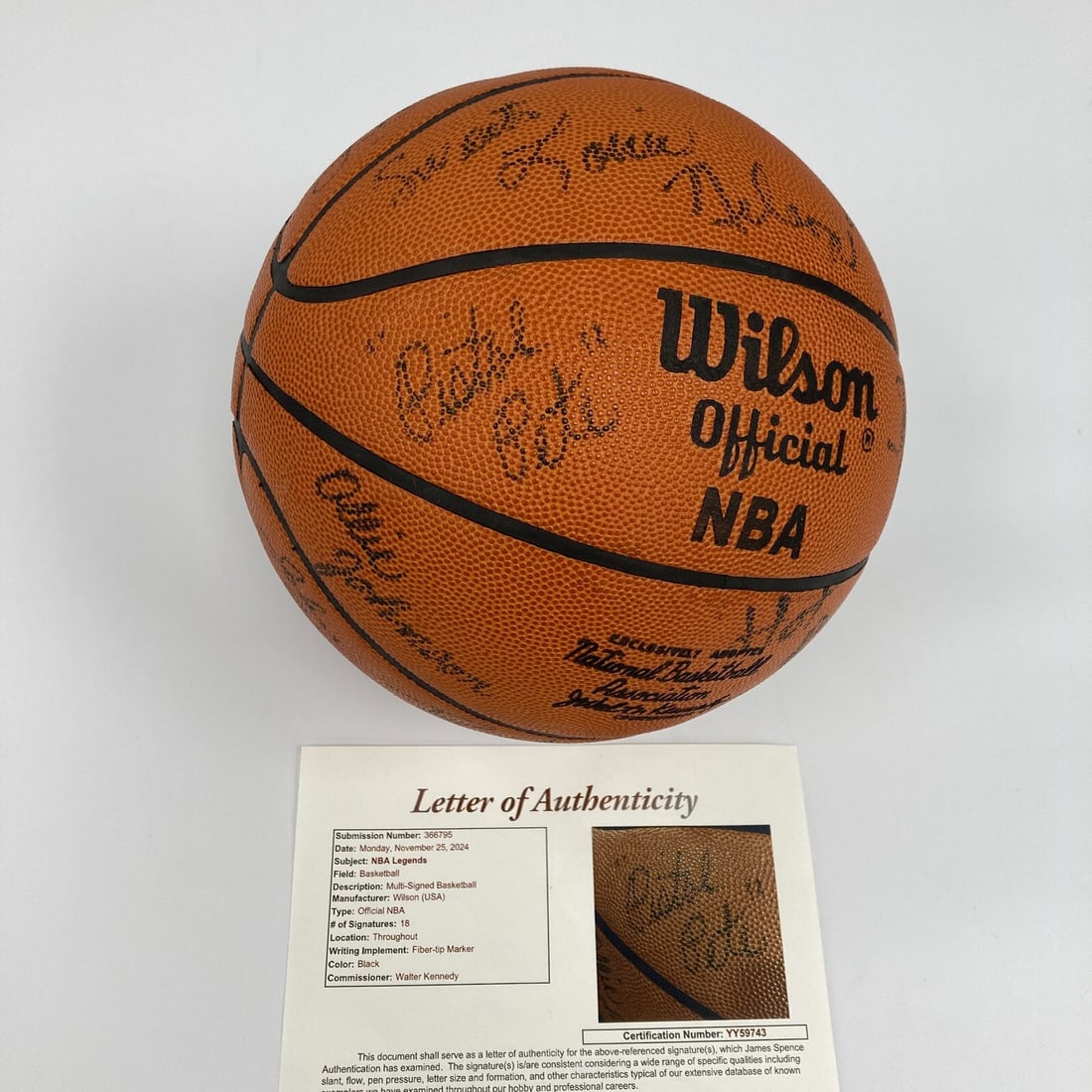 1974-75 New Orleans Jazz Team Signed Basketball Pistol Pete Maravich JSA: 1974-75 New Orleans Jazz Team Signed Basketball Pistol Pete Maravich JSA This is a collectible 1974-75 New Orleans Jazz team signed basketball featuring the legendary "Pistol Pete" Maravich among 17 t