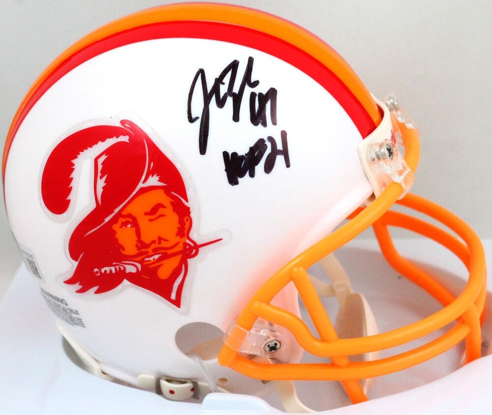 Signed Tampa Bay Buccaneers Mini Helmet John Lynch Beckett Authenticated: Signed Tampa Bay Buccaneers Mini Helmet John Lynch Beckett Authenticated This is an original Tampa Bay Buccaneers mini helmet autographed by John Lynch, featuring his Hall of Fame inscription. The sig