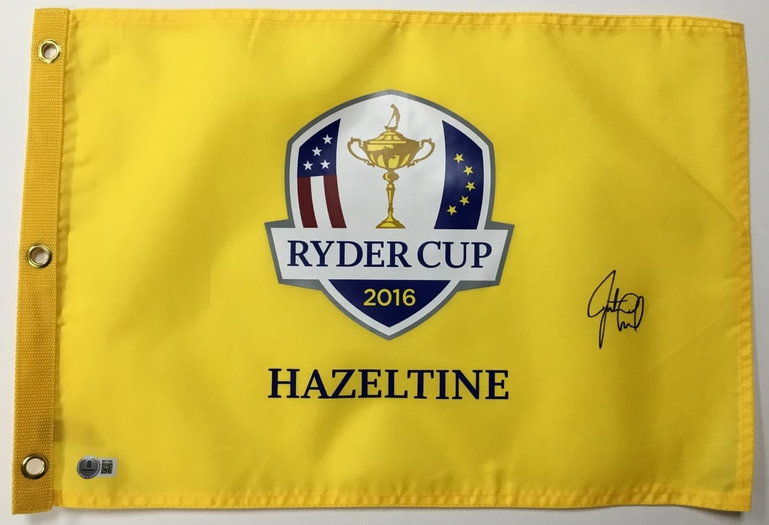 Justin Leonard Signed 2016 Ryder Cup Hazeltine Flag Beckett Authenticated BR77406: Justin Leonard Signed 2016 Ryder Cup Hazeltine Flag Beckett Authenticated BR77406 This officially licensed 2016 Ryder Cup Hazeltine pin flag features the authentic signature of PGA star Justin Leonard