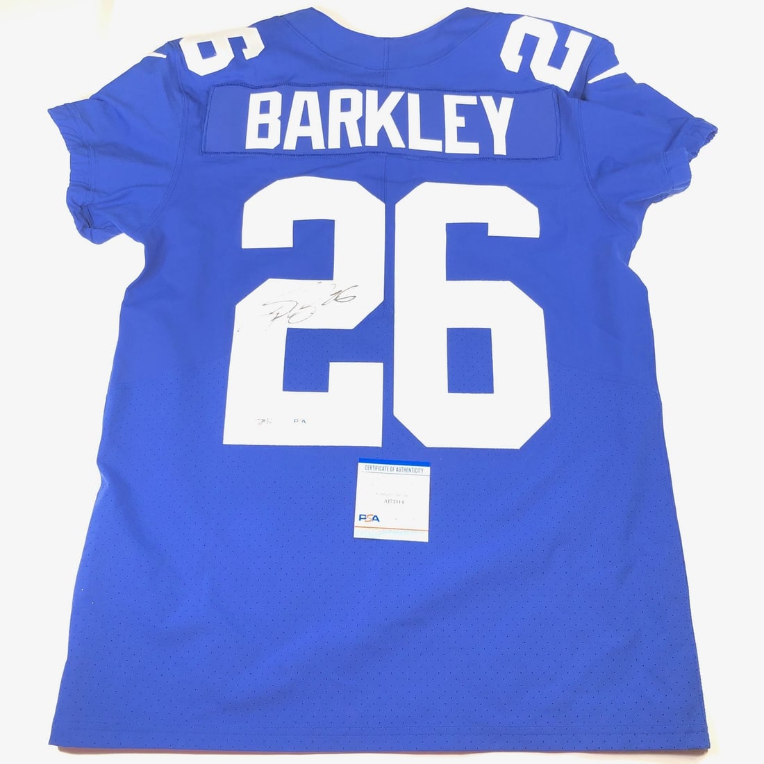 Saquon Barkley Signed Jersey PSA/DNA New York Giants Authentic Autograph: Saquon Barkley Signed Jersey PSA/DNA New York Giants Authentic Autograph This authentic stitched jersey features the signature of Saquon Barkley, the standout running back for the New York Giants. The