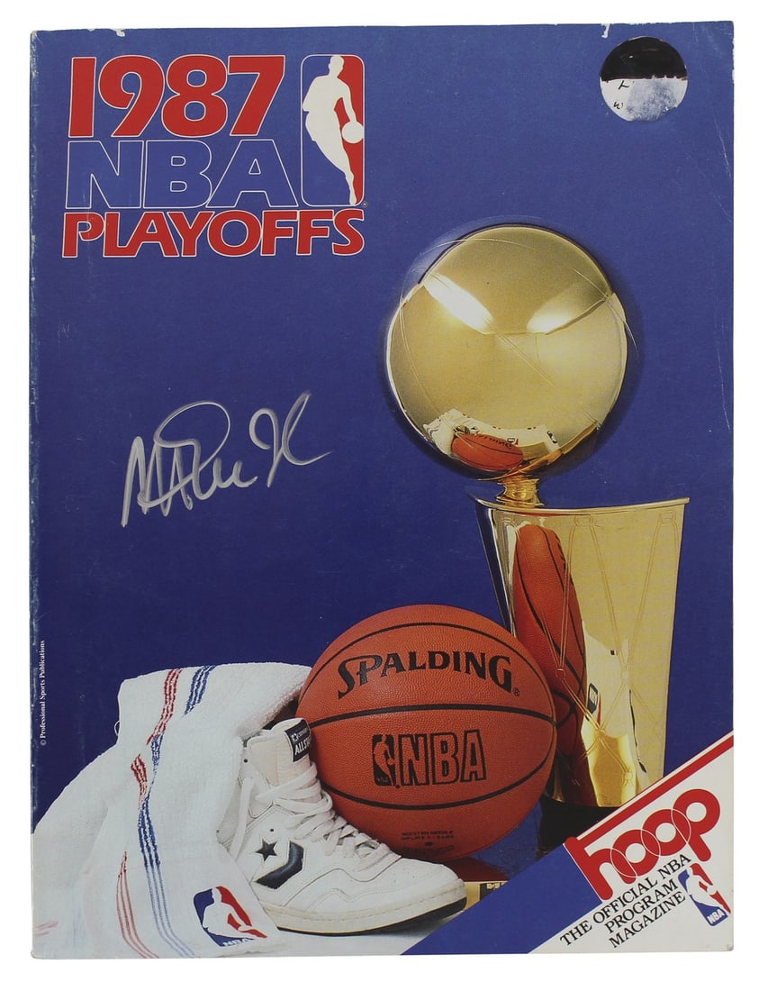 Magic Johnson Signed 1987 NBA Playoffs Program Lakers Beckett Authenticated (1 of 5)