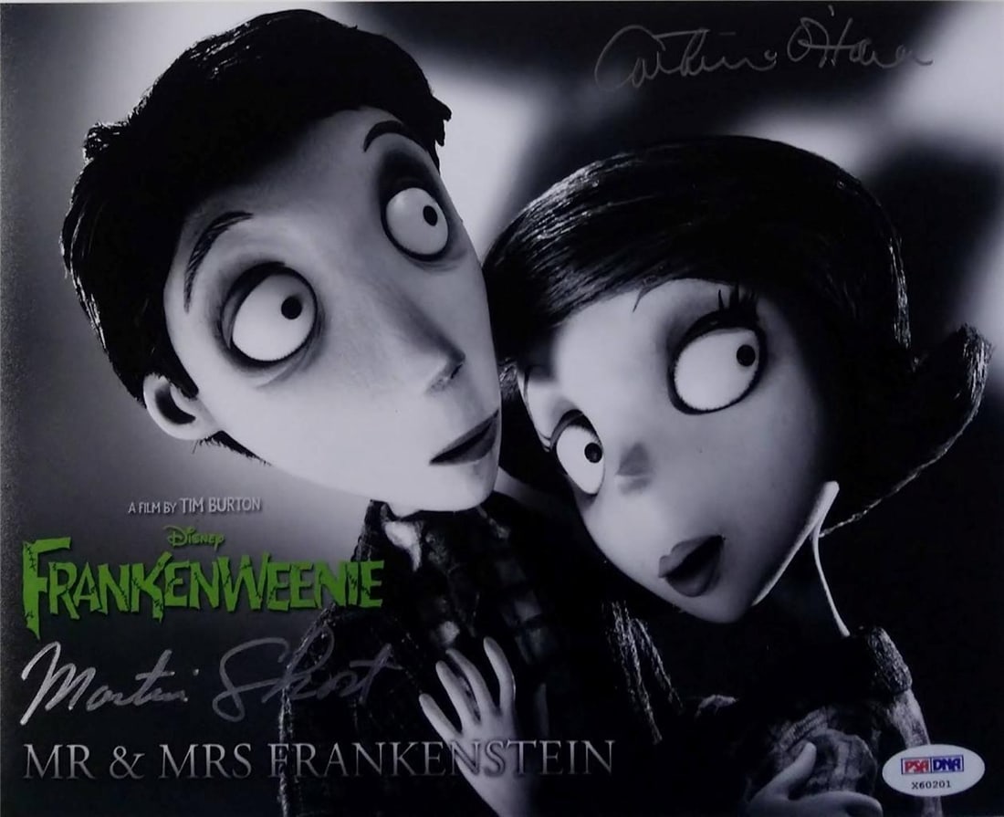 Martin Short Catherine O'Hara Signed Frankenweenie 8x10 Photo PSA COA: Martin Short Catherine O'Hara Signed Frankenweenie 8x10 Photo PSA COA This is an original 8x10 photo from Frankenweenie, dual signed by Martin Short and Catherine O'Hara. The photo is authenticated by