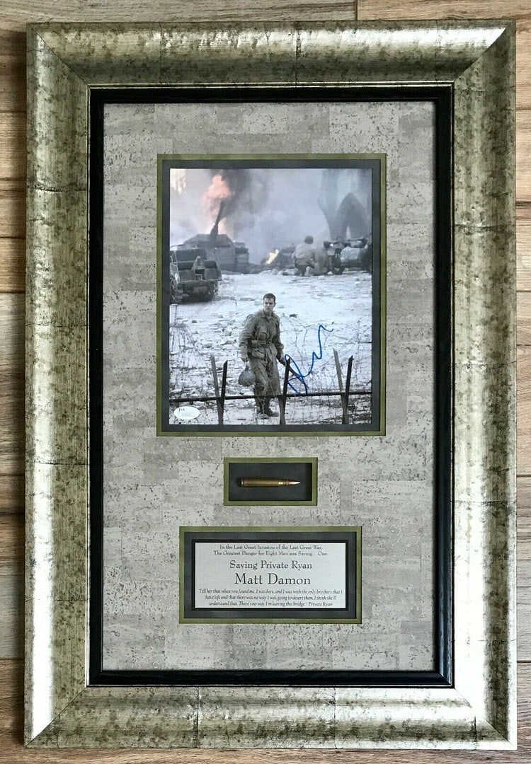 Matt Damon Signed 8x10 Photo Deluxe Framed Display JSA Authenticated (1 of 4)