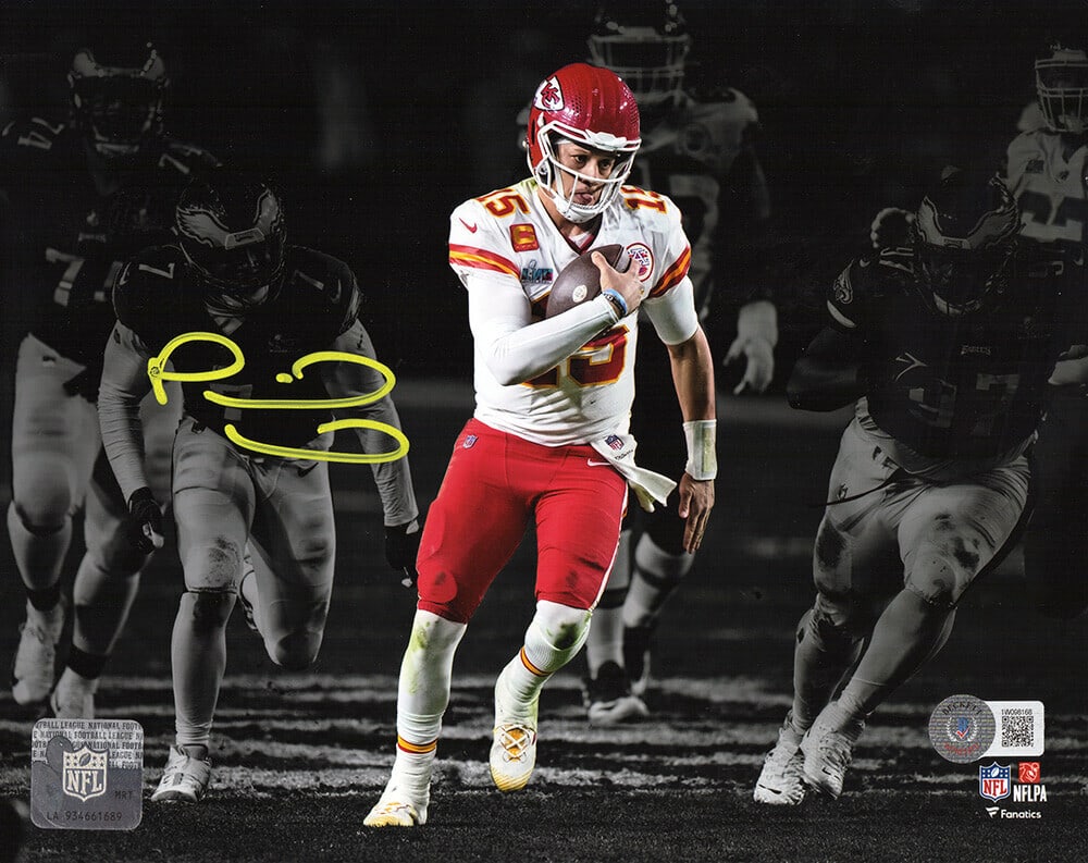 Patrick Mahomes Signed 8x10 Chiefs Spotlight Photo with Beckett COA (1 of 1)