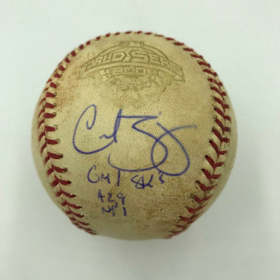 Curt Schilling Signed 2001 World Series Game 1 Baseball with MLB Hologram and Steiner COA: Curt Schilling Signed 2001 World Series Game 1 Baseball with MLB Hologram and Steiner COA This is a rare 2001 World Series Game 1 used baseball, autographed by Curt Schilling. The baseball, featuring