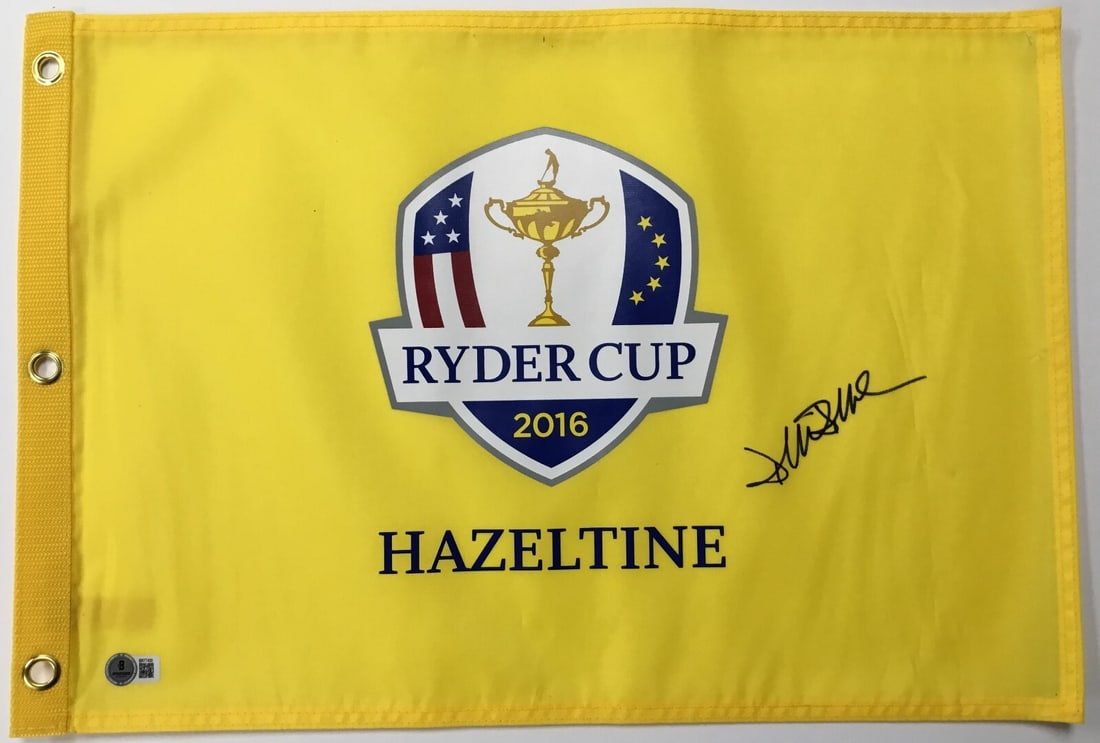David Duval Signed 2016 Ryder Cup Flag Beckett Authenticated: David Duval Signed 2016 Ryder Cup Flag Beckett Authenticated This is an original signed pin flag from the 2016 Ryder Cup at Hazeltine, featuring the autograph of PGA star David Duval. The signature ha