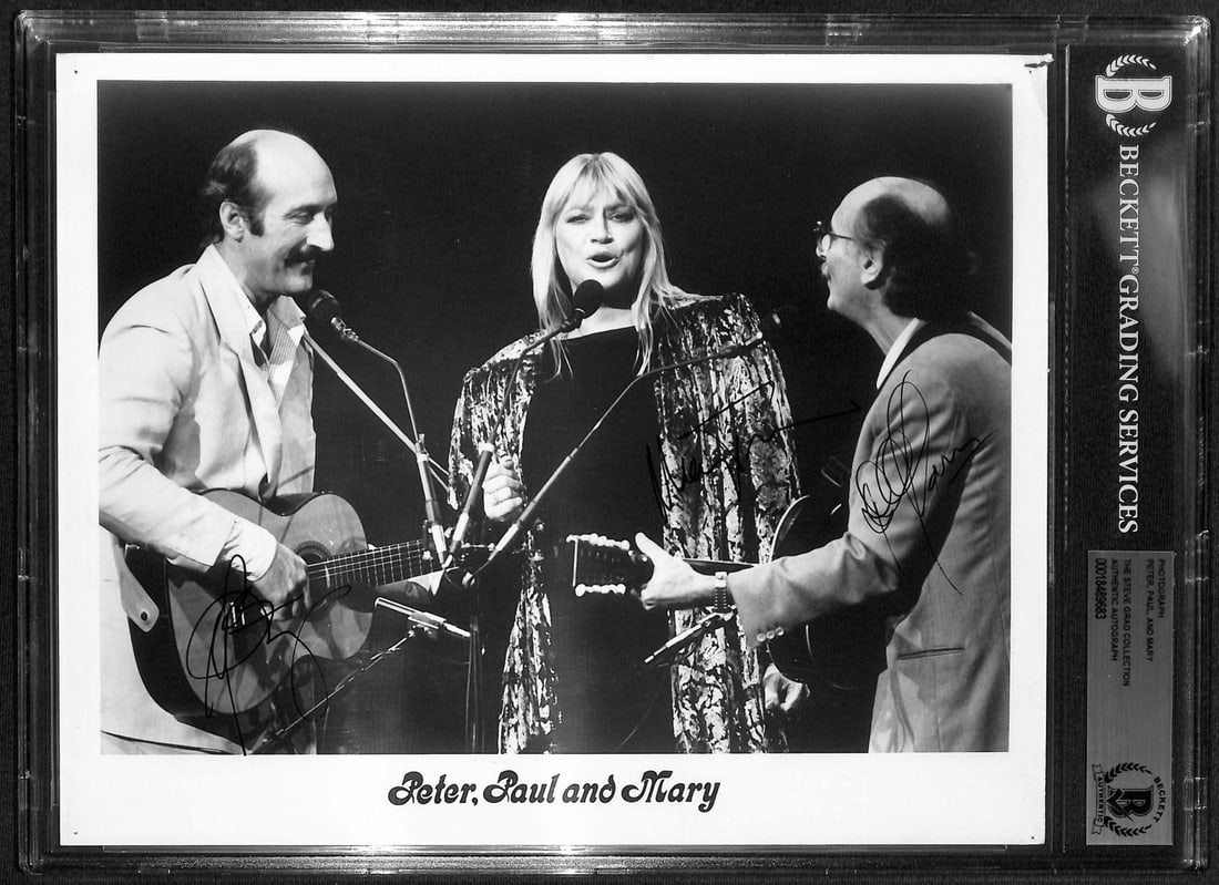 Peter Paul & Mary Signed 8x10 Photo BECKETT Encapsulated Folk Music Legends (1 of 1)