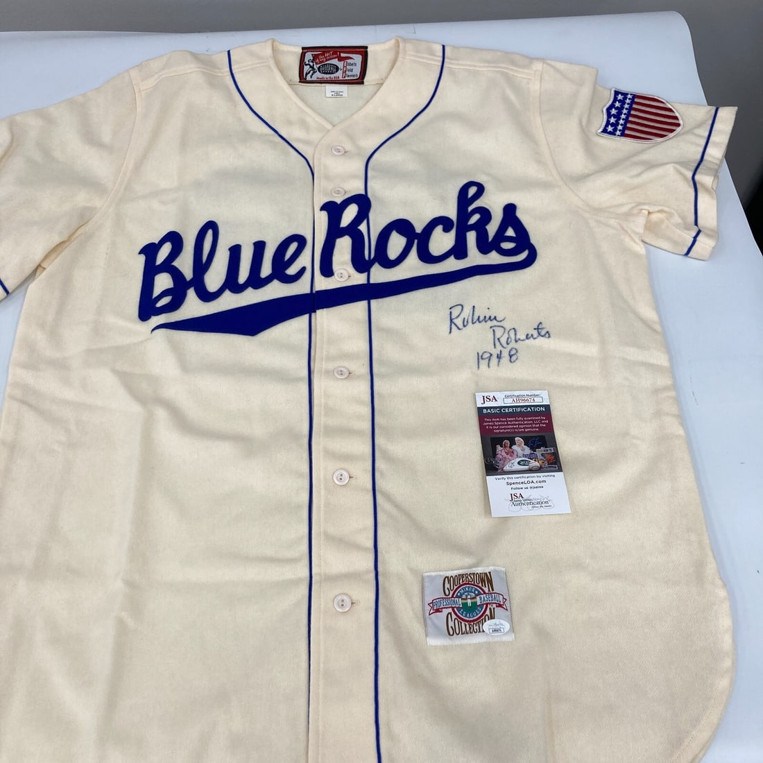 Robin Roberts Signed Wilmington Blue Rocks Jersey JSA Authenticated (1 of 8)