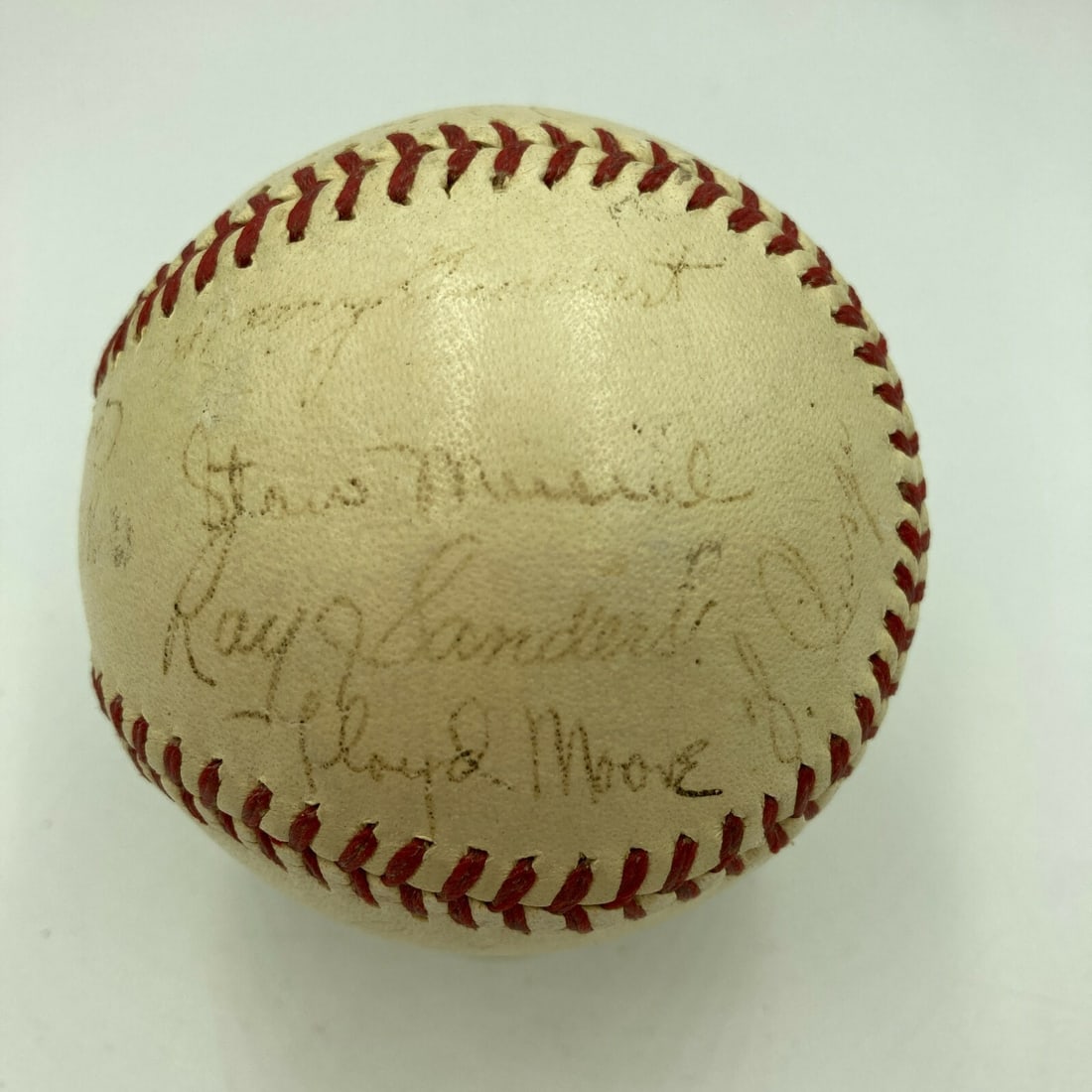 1942 St. Louis Cardinals Team Signed Baseball JSA Authenticated 19 Autographs: 1942 St. Louis Cardinals Team Signed Baseball JSA Authenticated 19 Autographs Celebrate baseball history with this authentic 1942 St. Louis Cardinals World Series Champions team-signed baseball. This