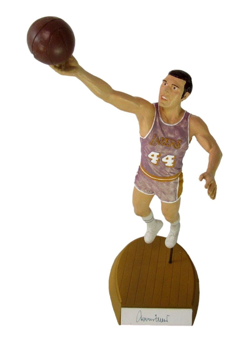 1991 Gartlan Jerry West Signed Lakers Figurine Numbered 85 of 300 With Box: 1991 Gartlan Jerry West Signed Lakers Figurine Numbered 85 of 300 With Box This is an original 1991 Gartlan figurine statue featuring Jerry West of the Los Angeles Lakers. The figurine is signed, numb