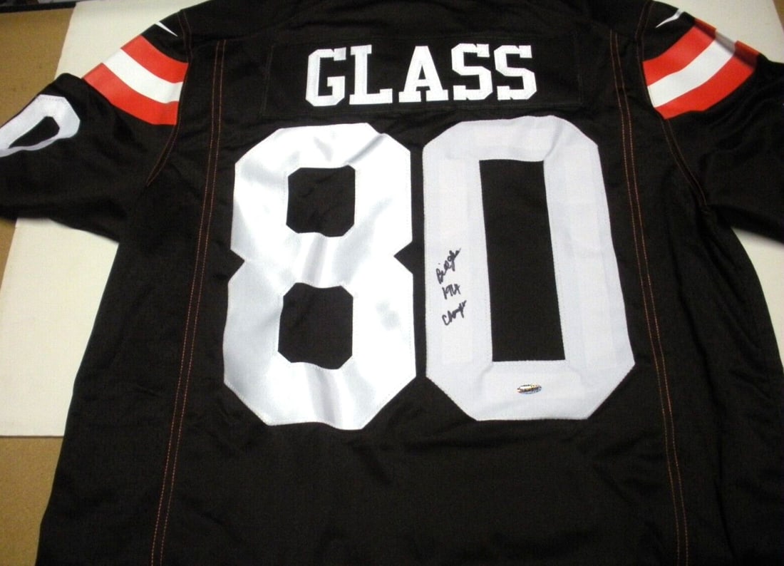 Bill Glass Signed Cleveland Browns 1964 Champs Nike Jersey with COA: Bill Glass Signed Cleveland Browns 1964 Champs Nike Jersey with COA This officially licensed Nike jersey celebrates the Cleveland Browns' 1964 championship win and is personally signed by Bill Glass.