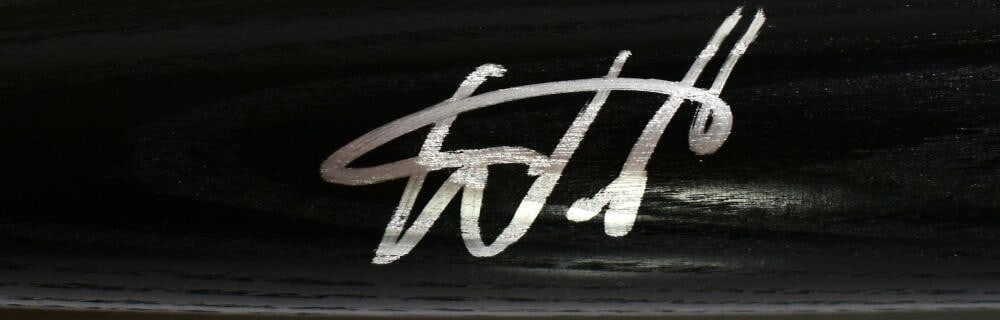 Wander Franco Signed Black Louisville Slugger Baseball Bat JSA Authenticated: Wander Franco Signed Black Louisville Slugger Baseball Bat JSA Authenticated This is an original autographed black Louisville Slugger Pro Stock baseball bat by Wander Franco, a standout player for the