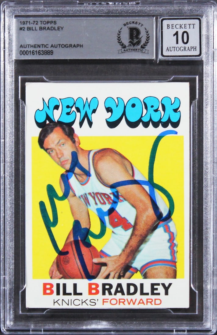 Bill Bradley Signed 1971 Topps #2 Card Gem Mint 10 Beckett Slabbed Knicks: Bill Bradley Signed 1971 Topps #2 Card Gem Mint 10 Beckett Slabbed Knicks This is a 1971 Topps #2 basketball card featuring Bill Bradley, personally signed by the player himself. The card has been gra