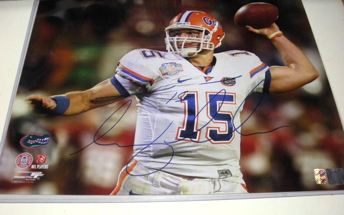 Tim Tebow Signed 16x20 Florida Gators Photo with COA (1 of 1)