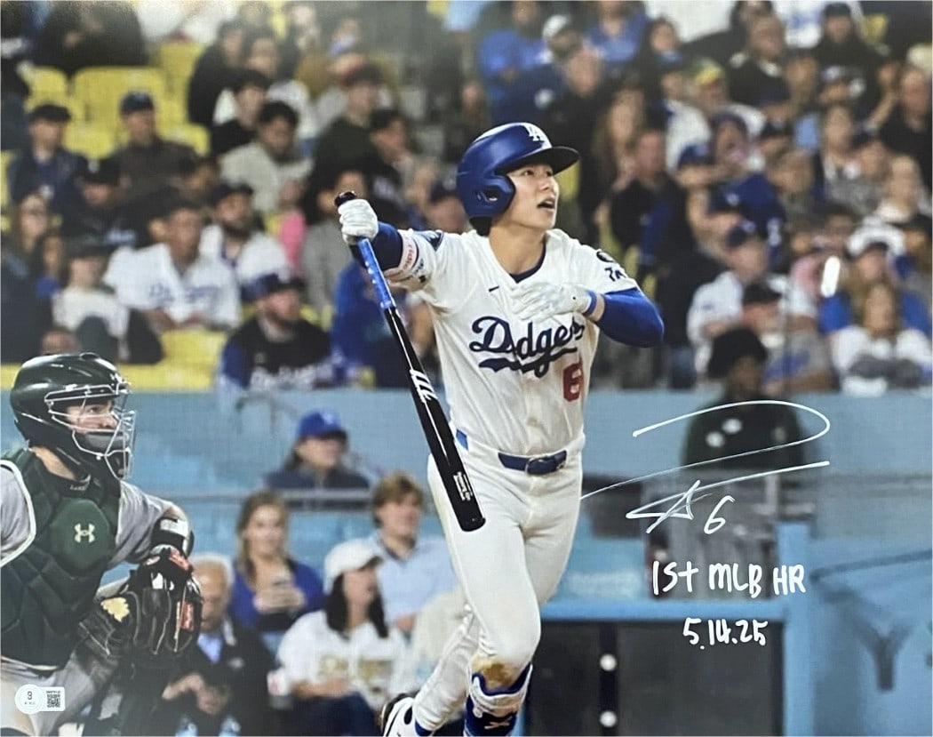 Hye Seong Kim Autographed 16x20 Photo Dodgers Beckett Authenticated: Hye Seong Kim Autographed 16x20 Photo Dodgers Beckett Authenticated Celebrate Hye Seong Kim's milestone with this autographed 16x20 photo commemorating his first MLB home run on May 14, 2025. This ori