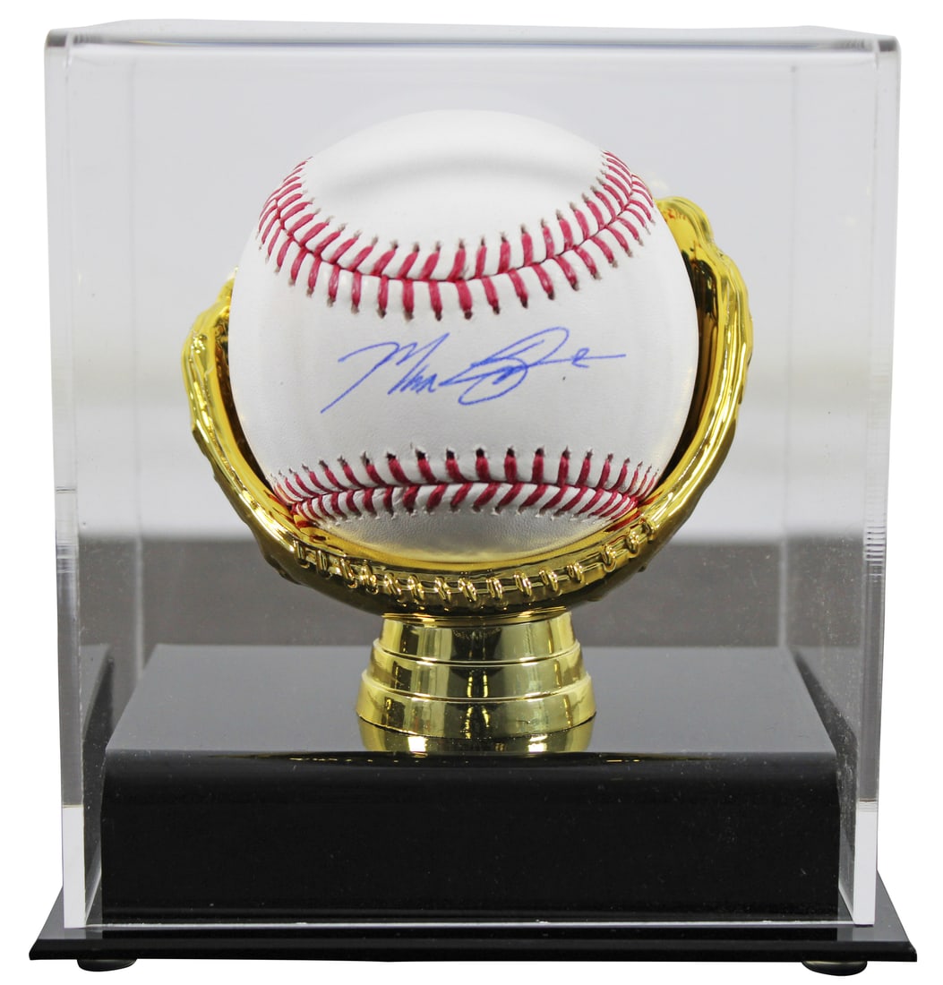 Max Scherzer Signed OML Baseball with Beckett Authentication & Case (1 of 4)