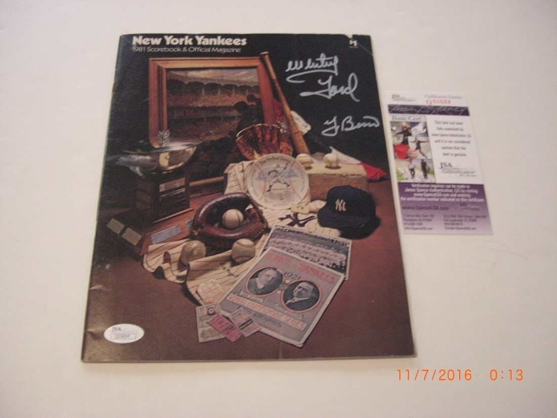 Magazine Signed by Yogi Berra Whitey Ford with JSA COA New York Yankees: Magazine Signed by Yogi Berra Whitey Ford with JSA COA New York Yankees This is a pre-owned magazine featuring autographs from Yogi Berra and Whitey Ford of the New York Yankees. The signatures are au