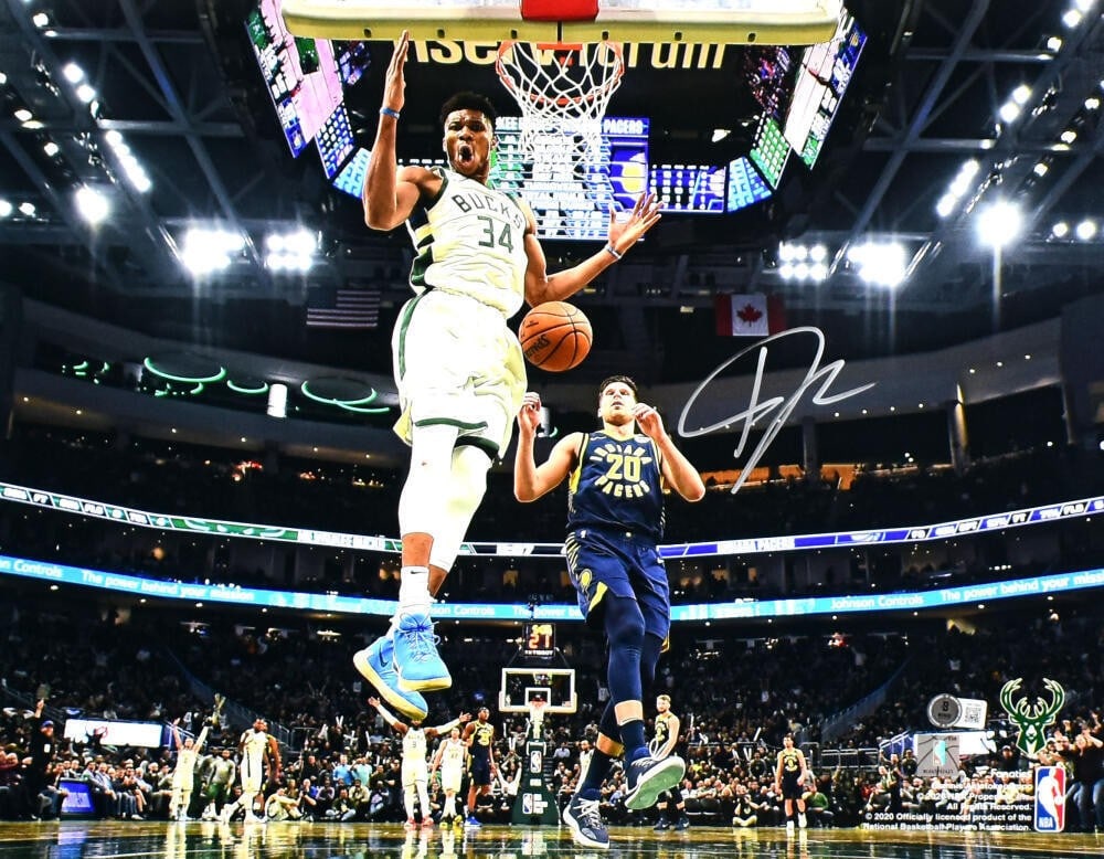 Giannis Antetokounmpo Signed 16x20 Bucks Dunk Photo Beckett Authenticated: Giannis Antetokounmpo Signed 16x20 Bucks Dunk Photo Beckett Authenticated Celebrate the incredible talent of Giannis Antetokounmpo with this autographed 16x20 photo capturing his iconic dunk face. Thi