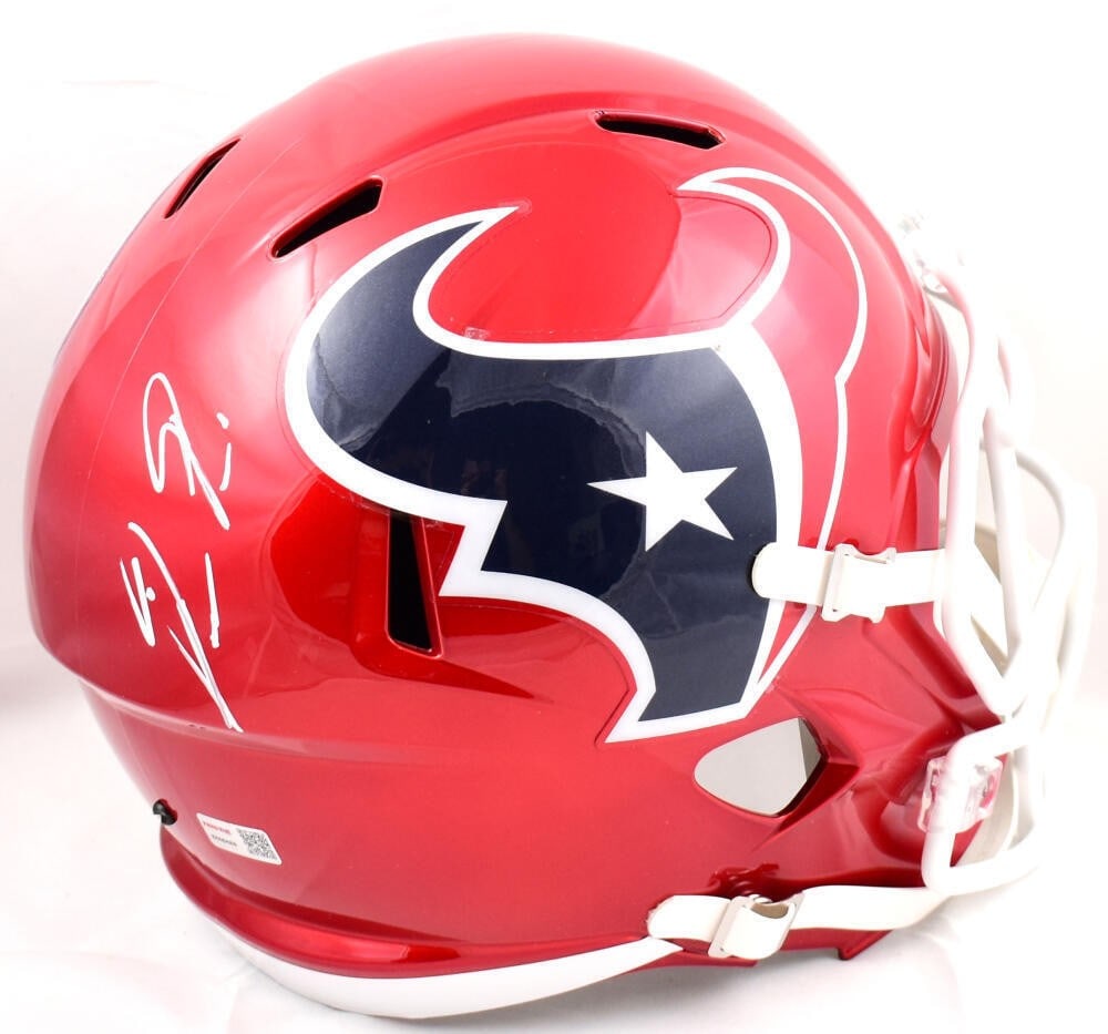 Dameon Pierce Signed Houston Texans Flash Speed Helmet TRISTAR: Dameon Pierce Signed Houston Texans Flash Speed Helmet TRISTAR This full-size flash speed helmet is autographed by Dameon Pierce, a talented player from the Houston Texans. This original item comes wi