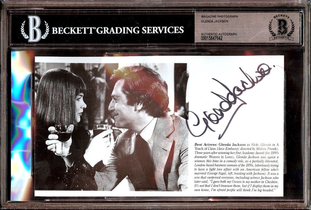 Glenda Jackson Autographed Magazine Photo A Touch of Class Beckett Authenticated 6 x 9: Glenda Jackson Autographed Magazine Photo A Touch of Class Beckett Authenticated 6 x 9 This is an original autographed magazine photo of Glenda Jackson from the film "A Touch of Class." The photograph