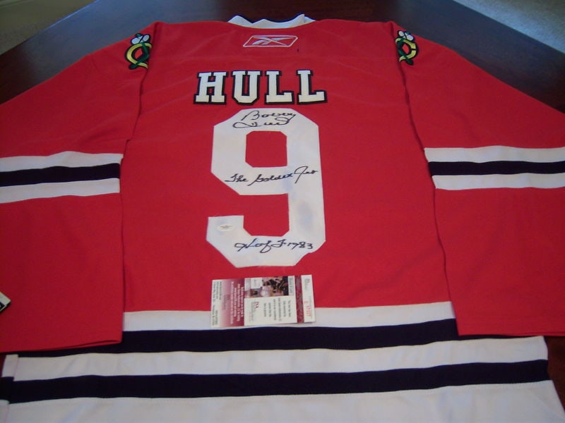 Bobby Hull Signed Chicago Blackhawks Reebok Jersey with JSA COA (1 of 1)