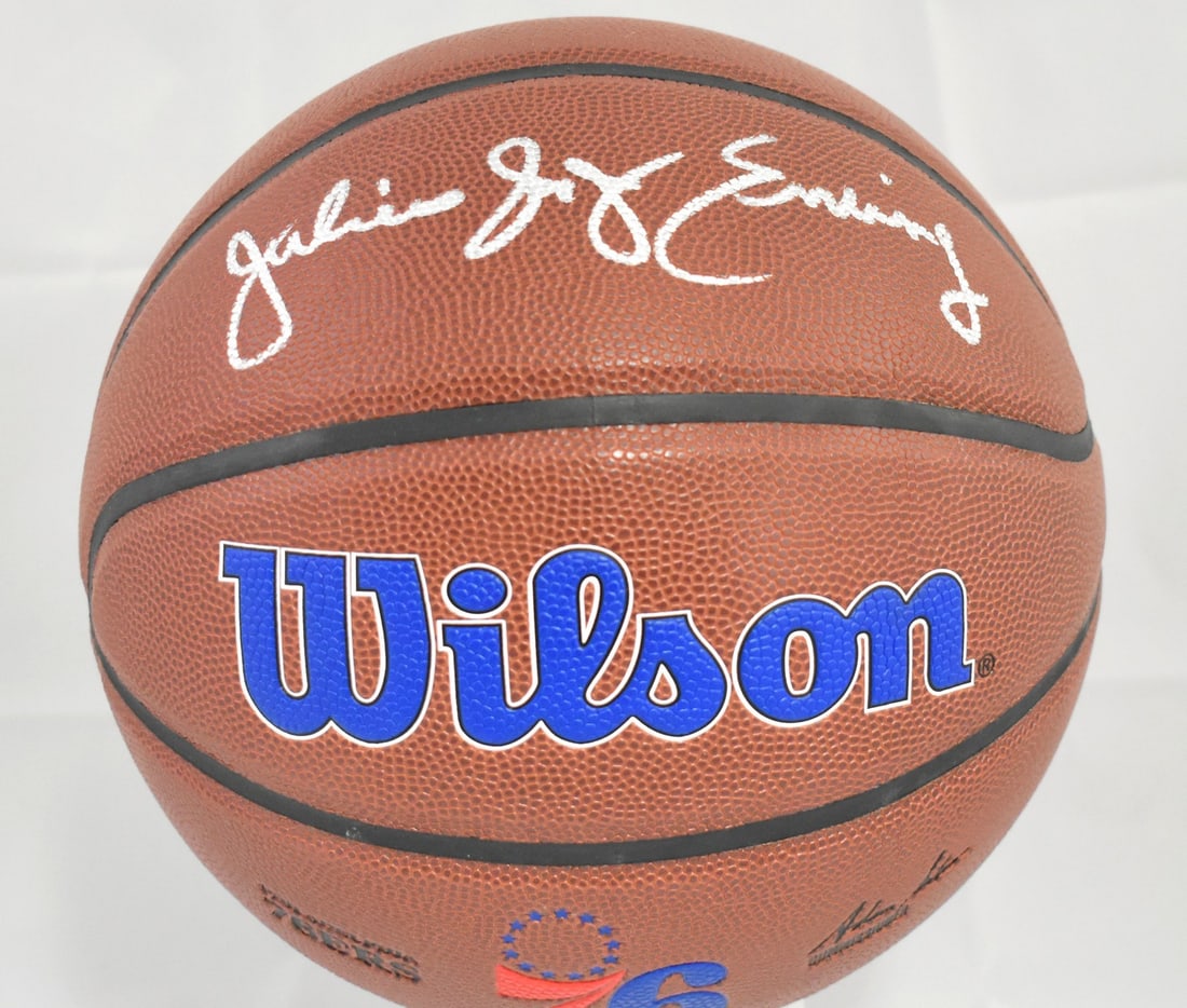 NBA Wilson Logo Basketball Signed by Julius Erving with Beckett Hologram (1 of 3)