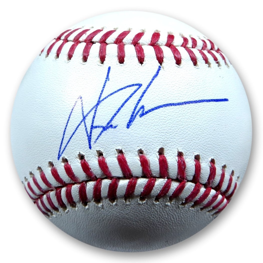 Yoshinobu Yamamoto Autographed Baseball Dodgers Fanatics Authentic (1 of 3)