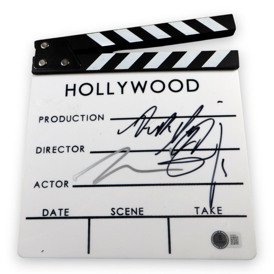 The Thicket Multi Signed Movie Clapper Dinklage Grant Gilroy Beckett Authenticated: The Thicket Multi Signed Movie Clapper Dinklage Grant Gilroy Beckett Authenticated This is a unique movie clapper signed by renowned actors Peter Dinklage, Teach Grant, and Derek Gilroy. Each signatur