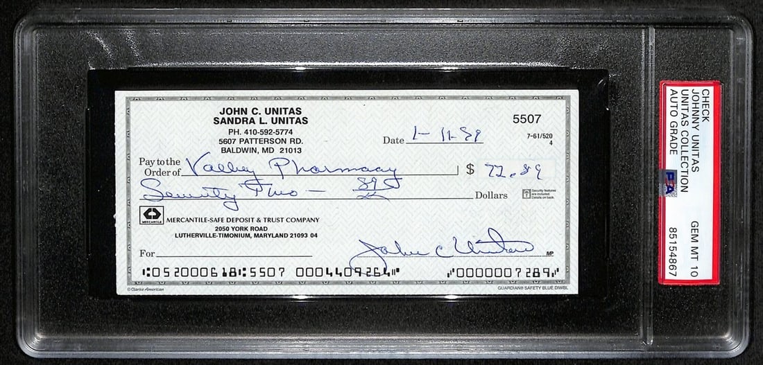 Johnny Unitas Autographed 1999 Bank Check Colts PSA/DNA GEM MT 10: Johnny Unitas Autographed 1999 Bank Check Colts PSA/DNA GEM MT 10 This is an original, autographed 1999 bank check from Johnny Unitas, a Hall of Fame player known for his remarkable career with the Ba