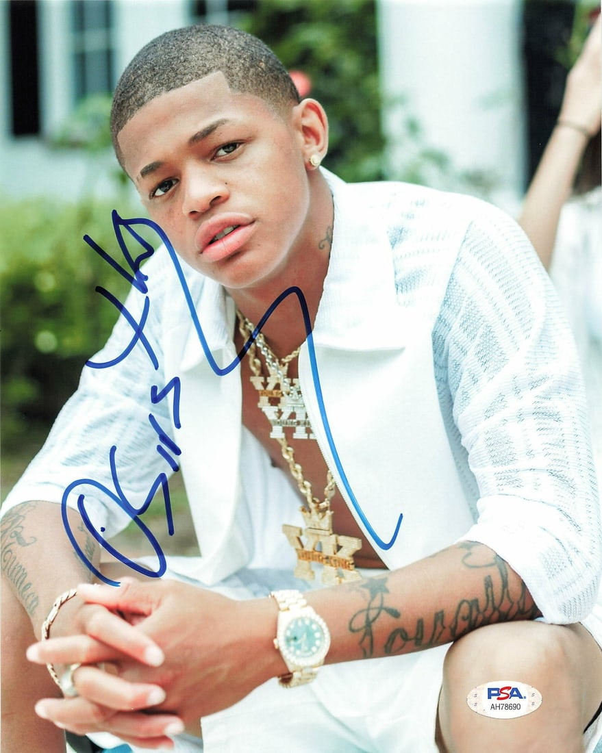 YK Osiris Autographed 8x10 Photo PSA/DNA Authentic Music Memorabilia: YK Osiris Autographed 8x10 Photo PSA/DNA Authentic Music Memorabilia This listing features an original 8x10 photograph signed by YK Osiris, capturing his essence in a professionally printed format. Th