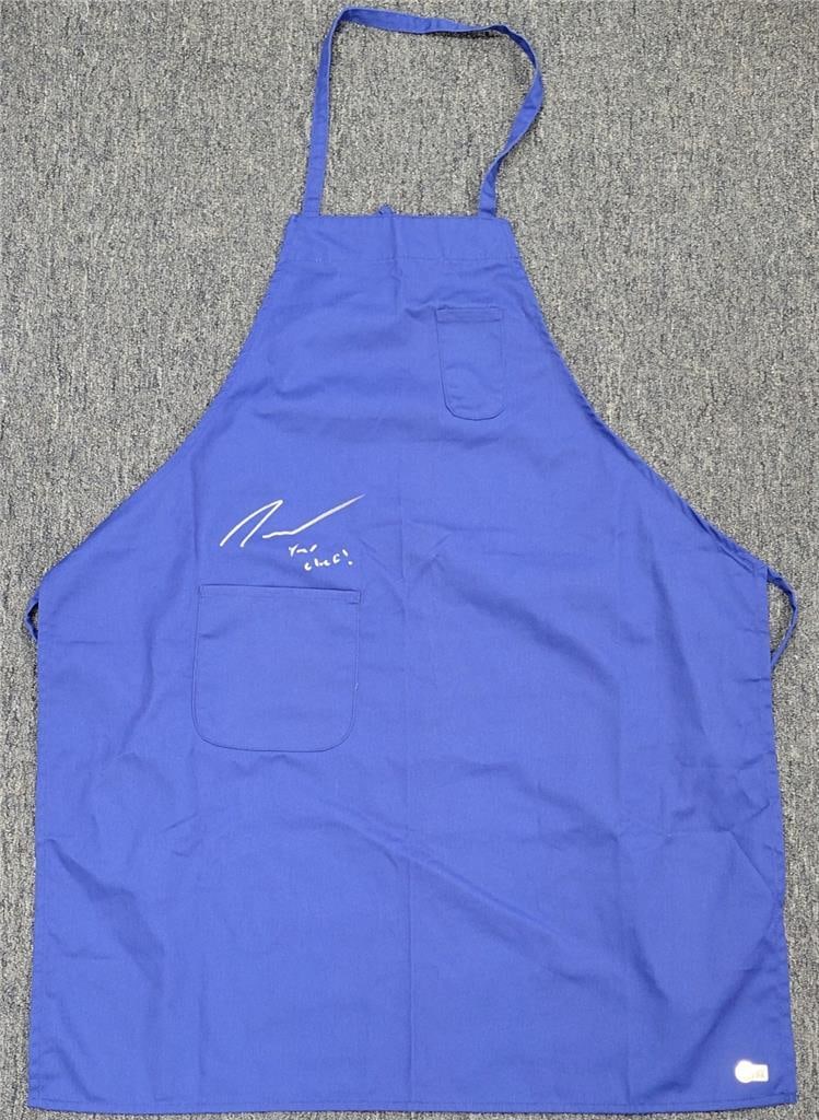 Jeremy Allen White Signed Blue Apron The Bear Beckett Authenticated: Jeremy Allen White Signed Blue Apron The Bear Beckett Authenticated This authentic blue apron is signed by Jeremy Allen White, known for his role in the show 'The Bear.' The autograph has been authent