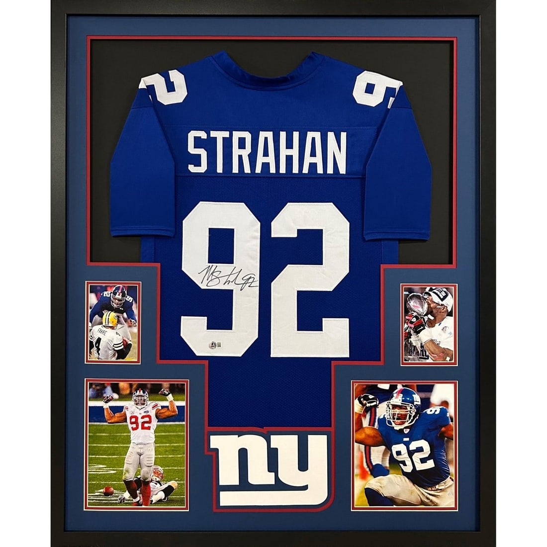 Michael Strahan Signed Framed Jersey New York Giants Beckett Authenticated: Michael Strahan Signed Framed Jersey New York Giants Beckett Authenticated Celebrate the legacy of Michael Strahan with this expertly framed, autographed jersey from his time with the New York Giants.