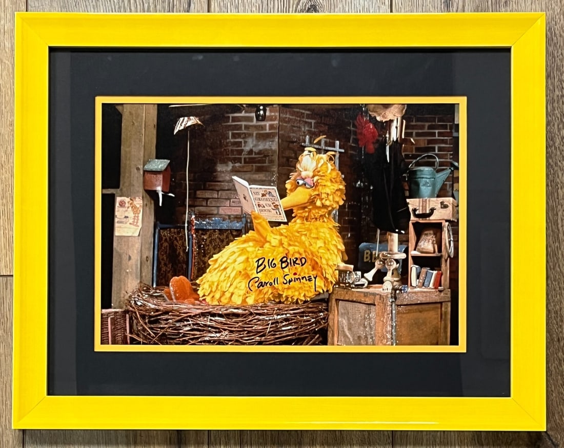 Carroll Spinney Signed Big Bird Photo 11x14 Framed Display Beckett Authenticated: Carroll Spinney Signed Big Bird Photo 11x14 Framed Display Beckett Authenticated This stunning custom framed display features an 11x14 photo signed by Carroll Spinney, the beloved voice and puppeteer
