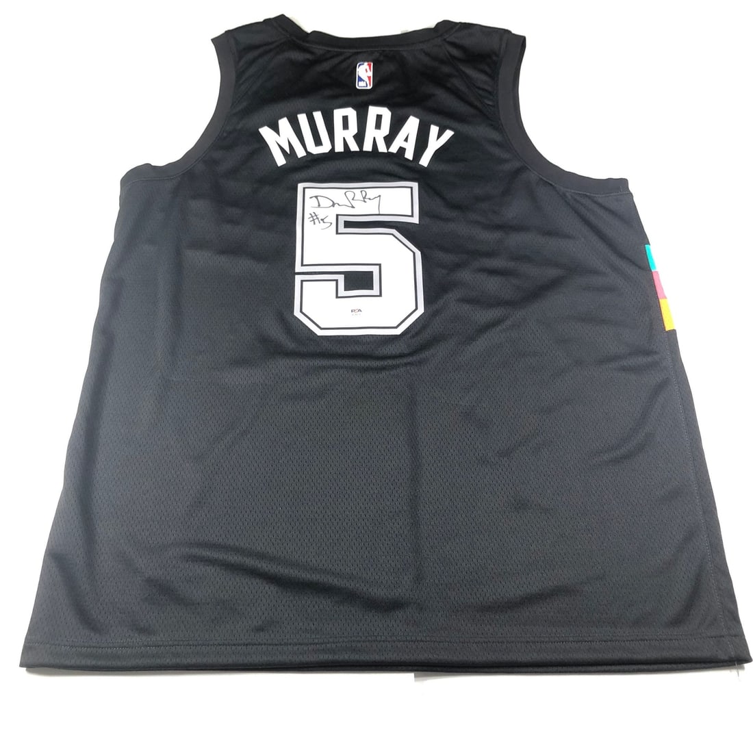 DeJounte Murray Autographed Jersey PSA/DNA San Antonio Spurs: DeJounte Murray Autographed Jersey PSA/DNA San Antonio Spurs This is an original stitched jersey autographed by DeJounte Murray, a player for the San Antonio Spurs. The authenticity of the signature h