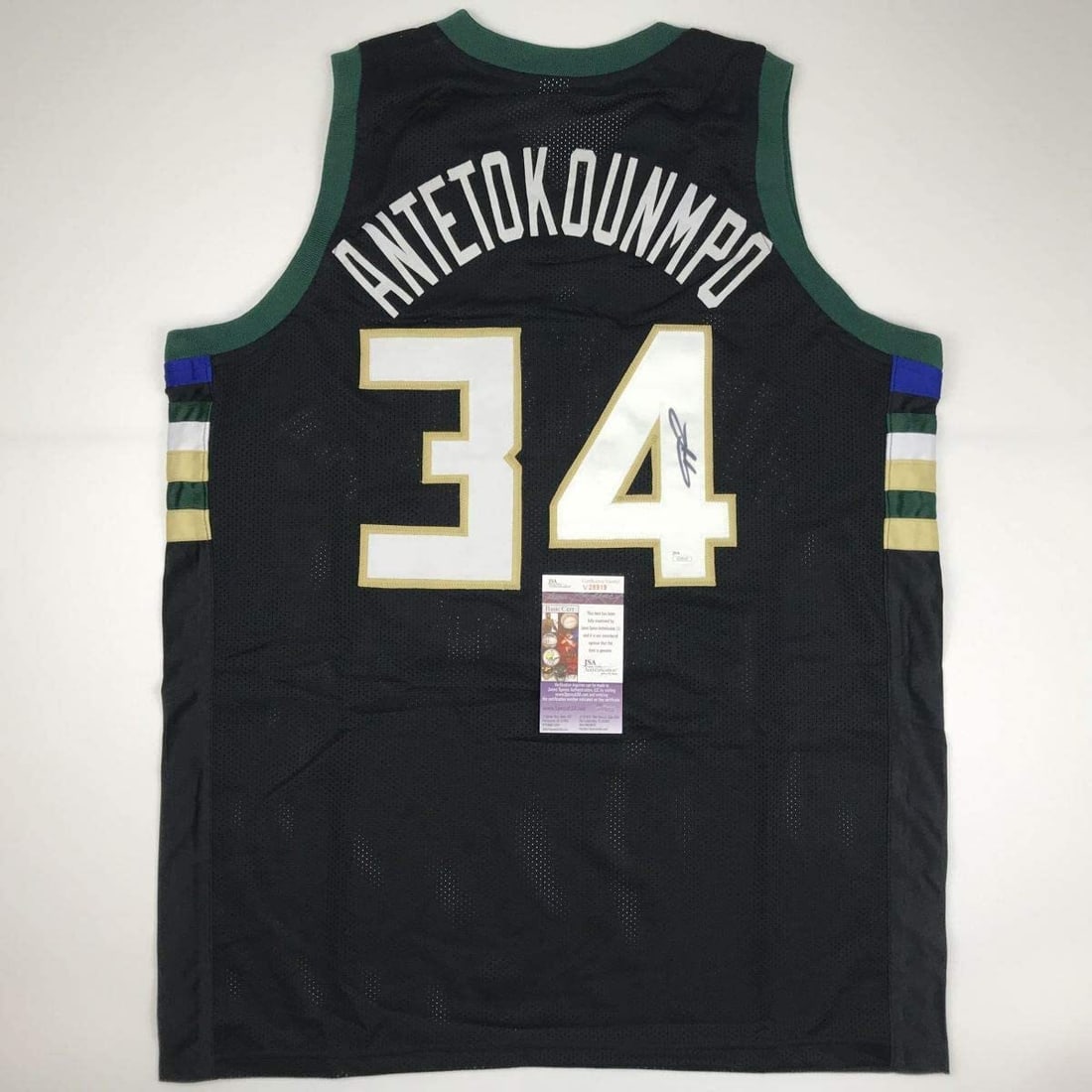 Giannis Antetokounmpo Autographed Black Jersey Milwaukee Bucks JSA COA: Giannis Antetokounmpo Autographed Black Jersey Milwaukee Bucks JSA COA This autographed Giannis Antetokounmpo Milwaukee Bucks black jersey is a must-have for any basketball fan. Featuring the name and
