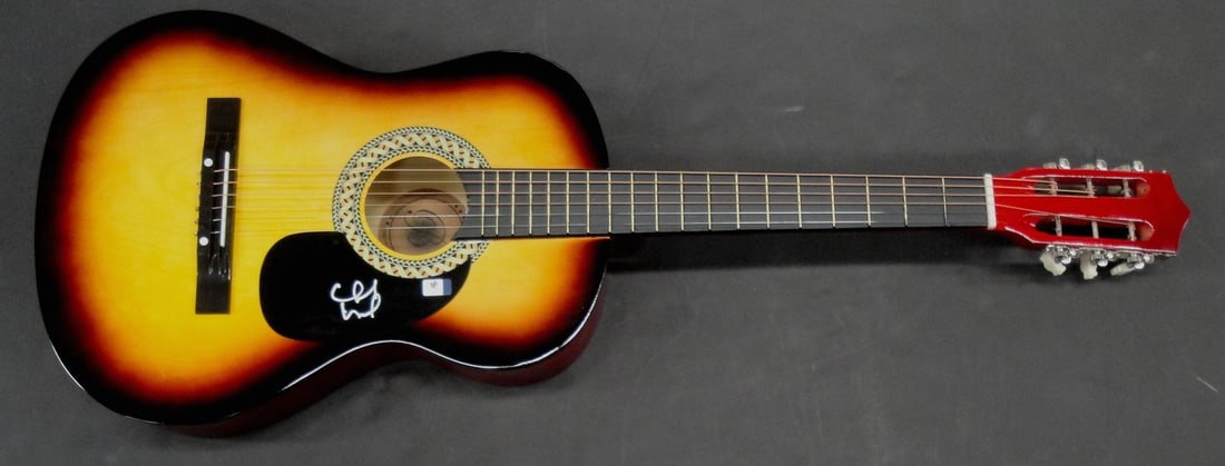 Chuck Wicks Signed 38" Guitar Authenticated by Global Authentics: Chuck Wicks Signed 38" Guitar Authenticated by Global Authentics This is an original autographed 38" guitar by country music superstar Chuck Wicks. The signature has been authenticated by Global Authe