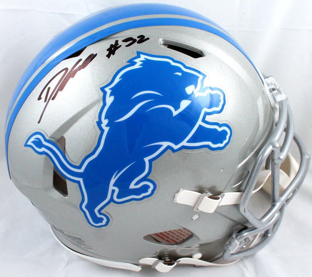 D'Andre Swift Signed Detroit Lions F/S Speed Helmet Beckett Auth: D'Andre Swift Signed Detroit Lions F/S Speed Helmet Beckett Auth This is an authentic full-size helmet signed by D'Andre Swift, the talented running back for the Detroit Lions. The helmet features a B